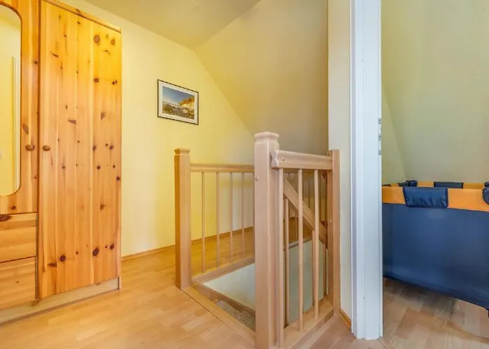 別荘 Kinderfreundliche In Idyllischer Lage By Interhome